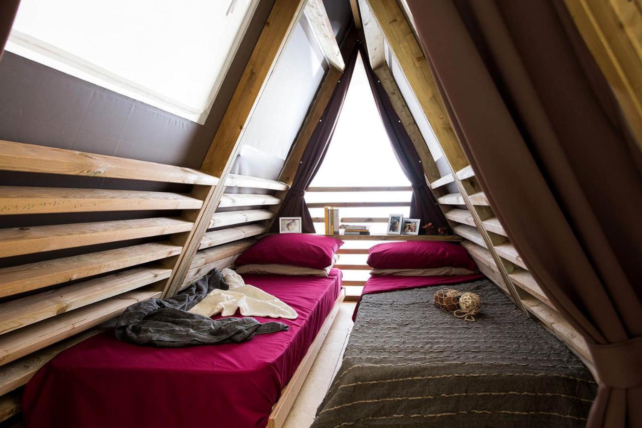 Mobile Homes Camping Santa Marina, Lanterna Tar-Vabriga Exterior photo Interior of a cabin